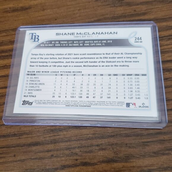 2022 Topps Series 1 Rainbow Foil Shane McClanahan #244 Tampa Bay Devil Rays - Picture 3 of 3